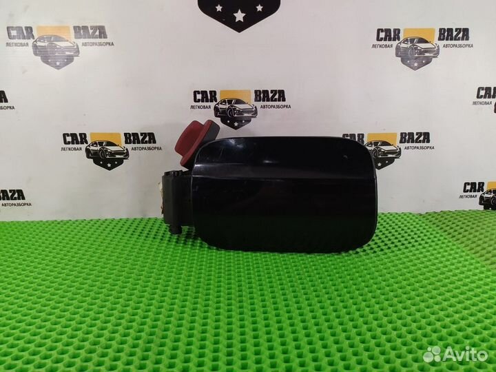 Лючок бензобака Mercedes-Benz C-class