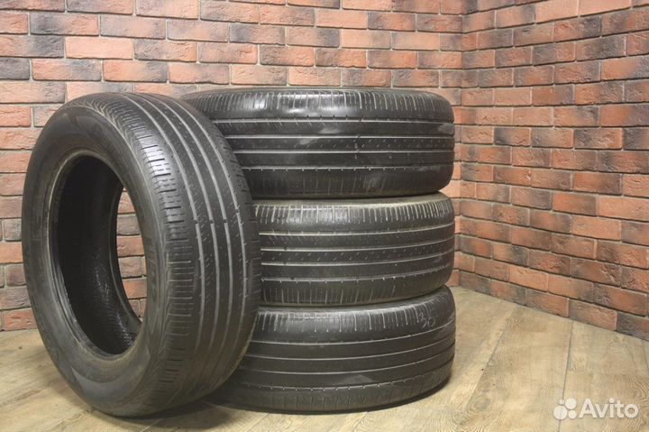 Hankook Dynapro HP2 RA33 235/60 R17