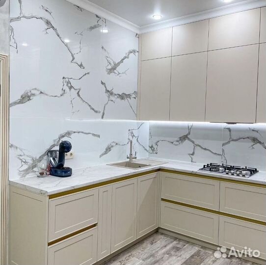 Кухня кухонная мебель кухонный гарнитур T 015