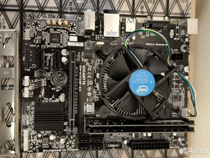Комплект мат.плата h110m проц i3 7100 и 8gb озу