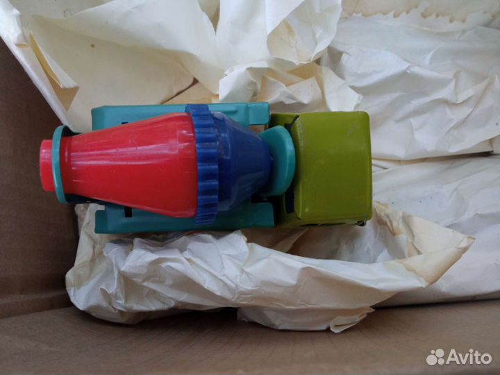 Игрушки СССР. Машинка бетономешалка-целая коробка