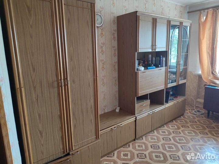 Стенка в гостиную бу