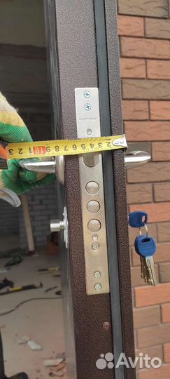 Дверь входная металлическая уличная