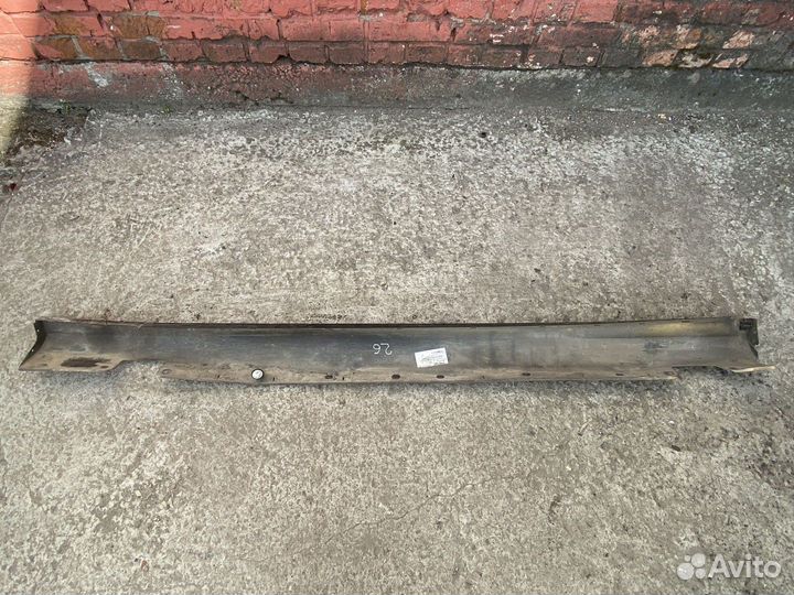 Накладка на порог правая Mercedes W211 рест