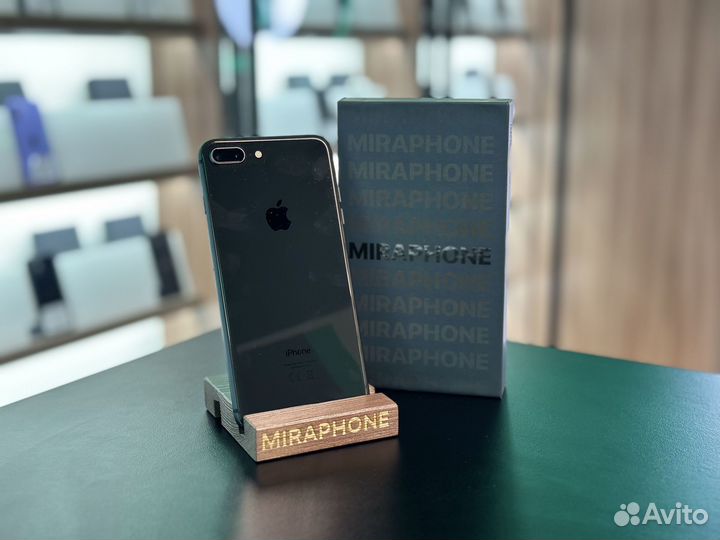 iPhone 8 Plus, 128 ГБ