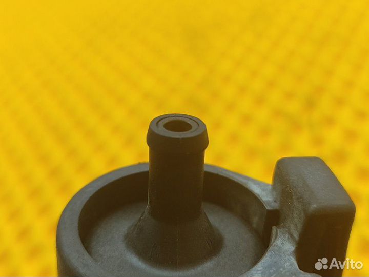 Клапан вентиляции бака Volkswagen Touareg GP 3.2