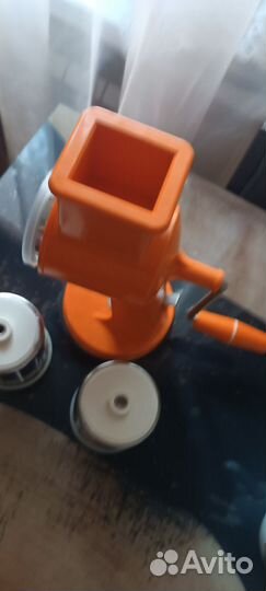 Ручной комбайн, новый. терка, шинковка