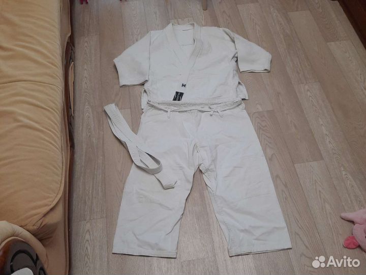 Кимоно или борцовка 140р