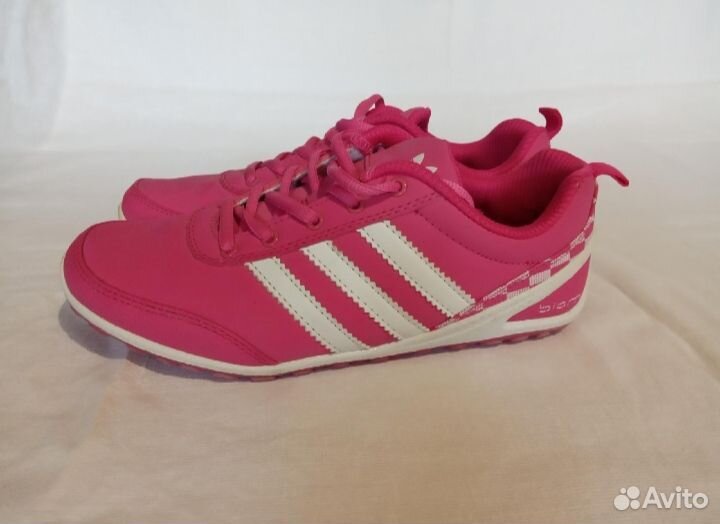 Кроссовки 37 р