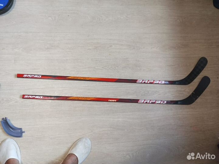 Клюшка хоккейная заряд