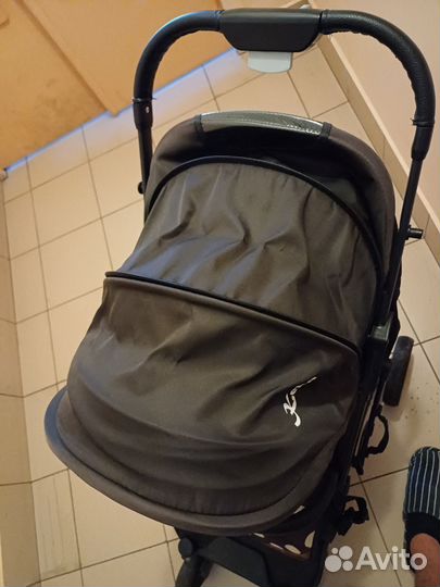 Коляска Кека
