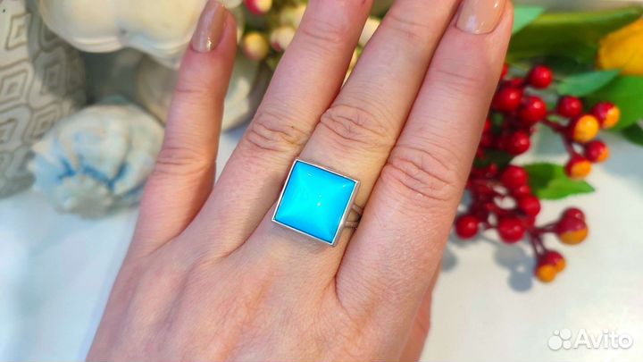 Минималистичное кольцо с бирюзой, 18,25 р-р, 925