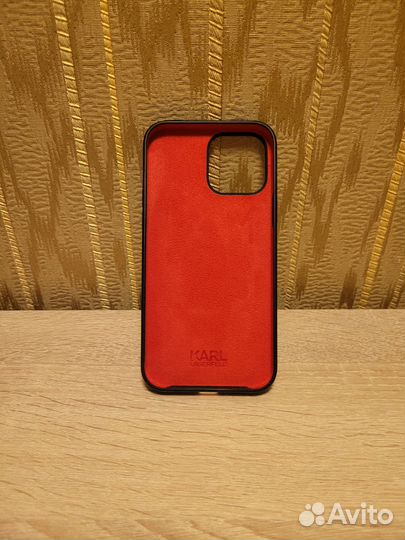 Силиконовый чехол для iPhone 13 Pro Max