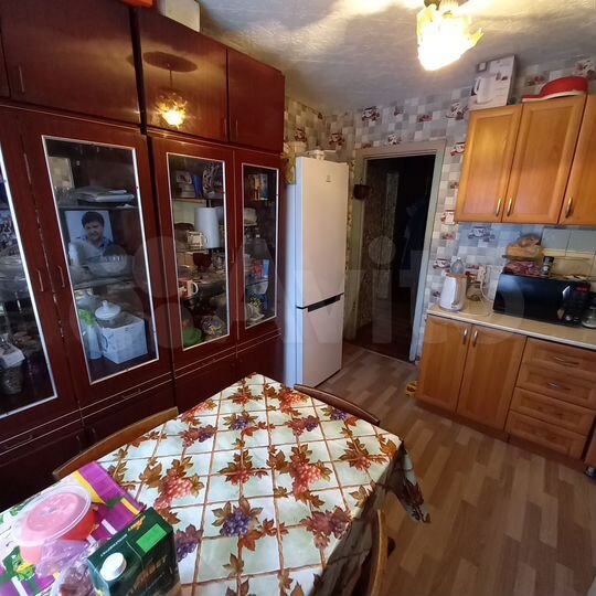 2-к. квартира, 52 м², 9/9 эт.