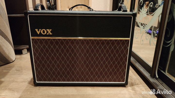 Комбоусилитель