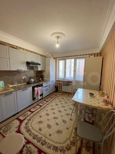 2-к. квартира, 75 м², 5/10 эт.
