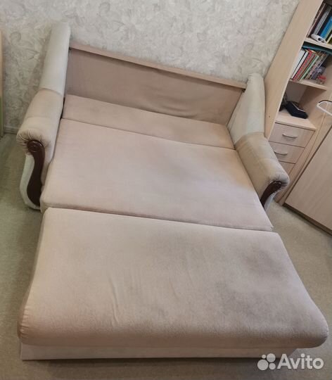 Диван раскладной б/у