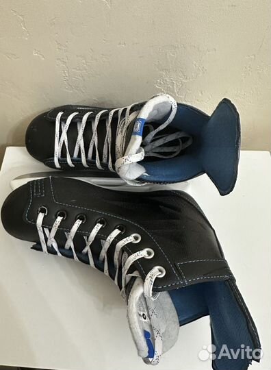 Коньки хоккейные 35 р детские