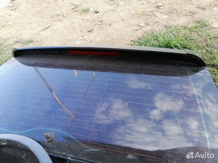 5я дверка в сборе, можно по отдельности