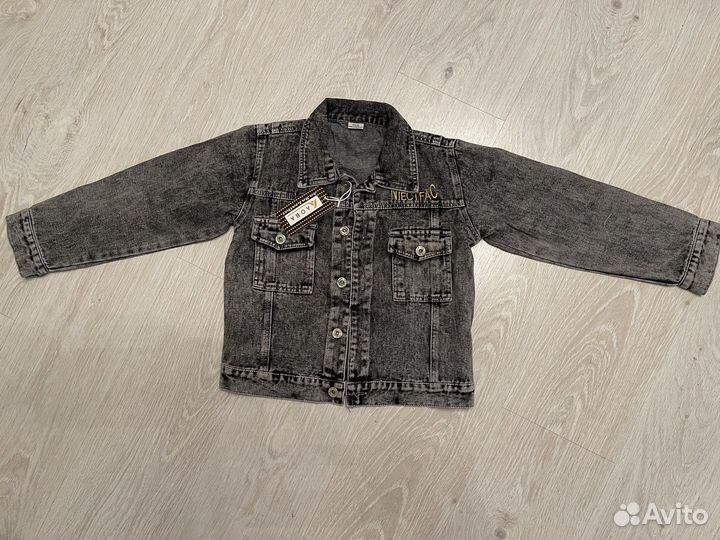 Джинсовая куртка