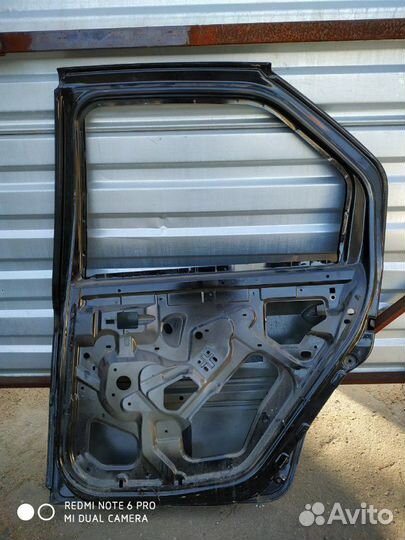 Дверь задняя правая Renault Logan