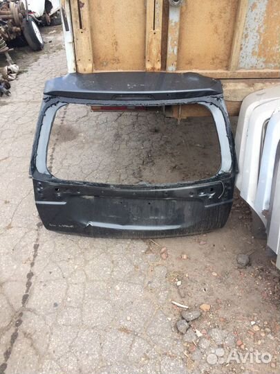 Крышка багажника mitsubishi outlander 3 под ремонт