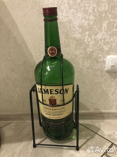 Бутылка из под виски 4,5 литра