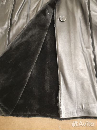 Продается женская натуральная кожанная дубленка
