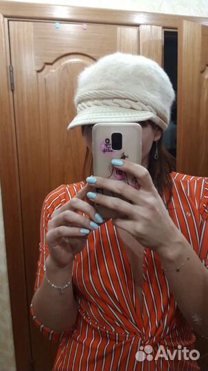 Шапка зимняя женская вязанная