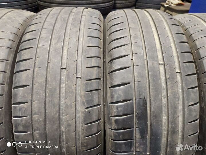 Michelin Pilot Sport 4 215/55 R17