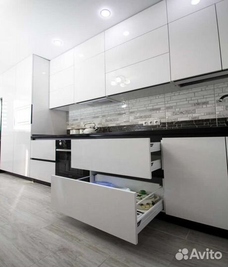 Кухонный гарнитур. Кухня от производителя