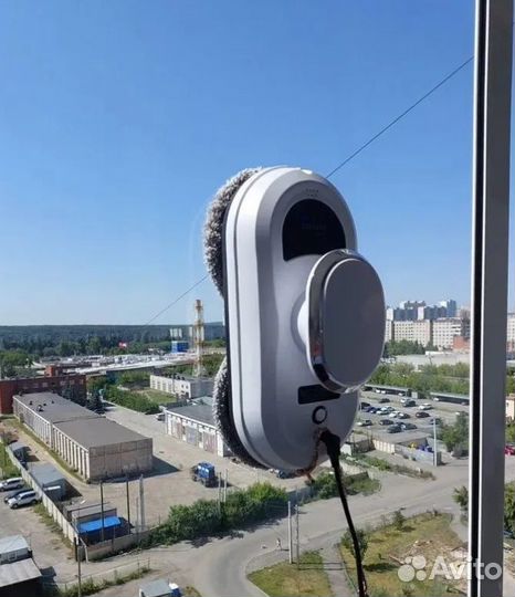 Робот мойщик окон