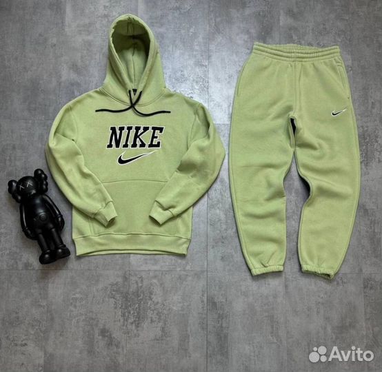 Спортивный костюм nike