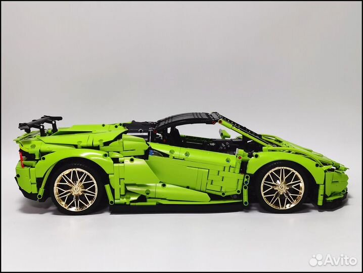 MOC Lamborghini Sian в Huracan Evo Spyder 42115