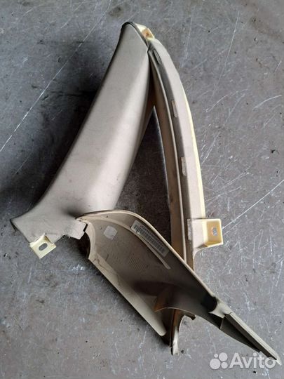 Обшивка задних стоек Audi A4 B6