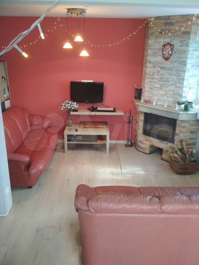 Дом 100 м² на участке 8 сот.