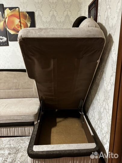 Угловой диван бу