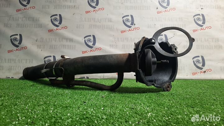 Горловина топлив. бака Chevrolet Suburban GMT400