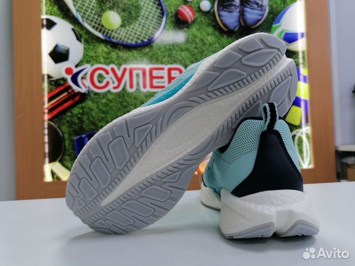 Кроссовки женские strobbs F7355