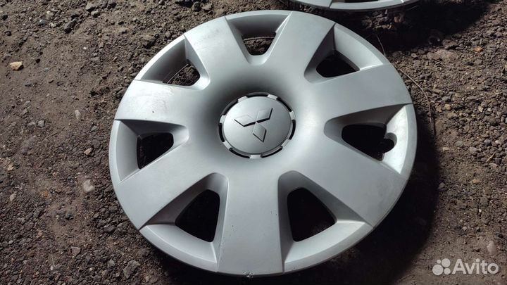 Колпаки r16 lancer 10