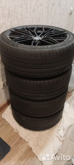 Michelin Pilot Super Sport ZP 225/40 R18