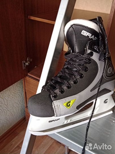 Коньки хоккейные детские размер 37