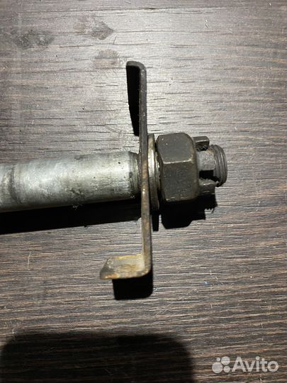 Ось заднего колеса для Kawasaki Z750 04-05