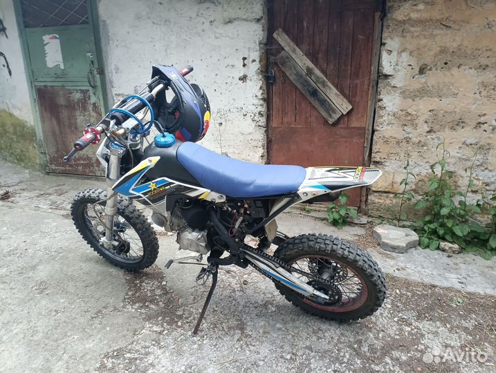 Racer 140