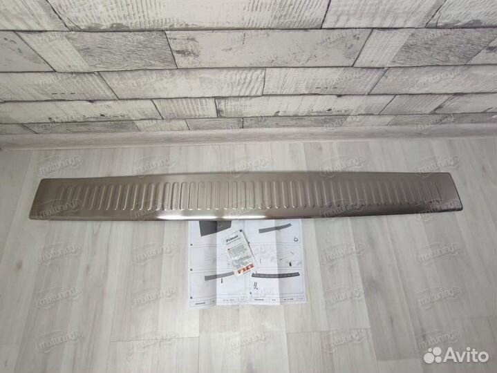 Накладка на задний бампер Mercedes Vito W638 96-03