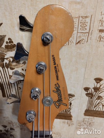 Бас гитара fender precision, Япония