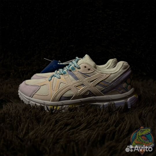 Кроссовки женские Asics Gel Kahana 8