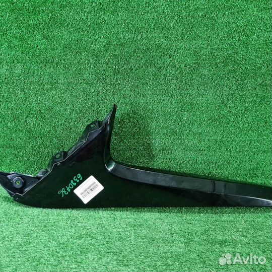 Спойлер крышки багажника Тойота Рав-4 Xa50 (2018-Н.В.)