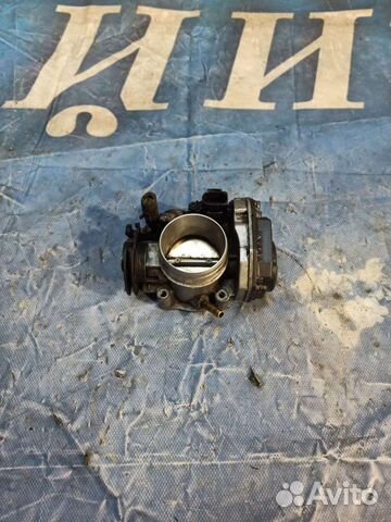 Дроссельная заслонка Skoda Octavia Tour 1.6 AKL