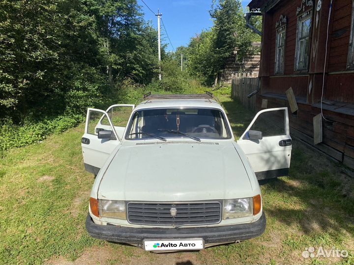 ГАЗ 31029 Волга 2.4 МТ, 1994, битый, 160 000 км